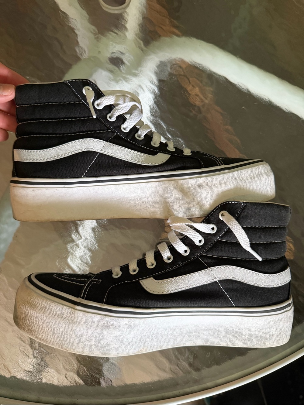Women’s size 9.5 vans High-Top Platform Sneakers shoes